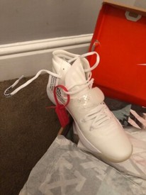 man united newton heath trainers